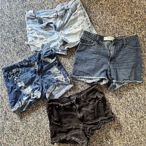 Bundle of 4 women’s denim shorts sz. 10